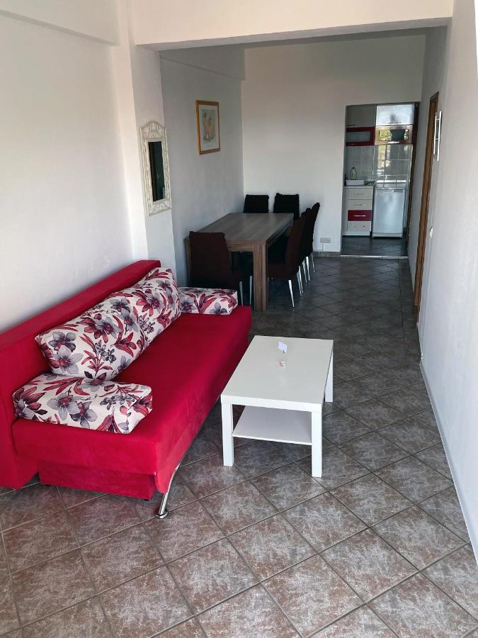 Apartment Anic Karlobag Buitenkant foto