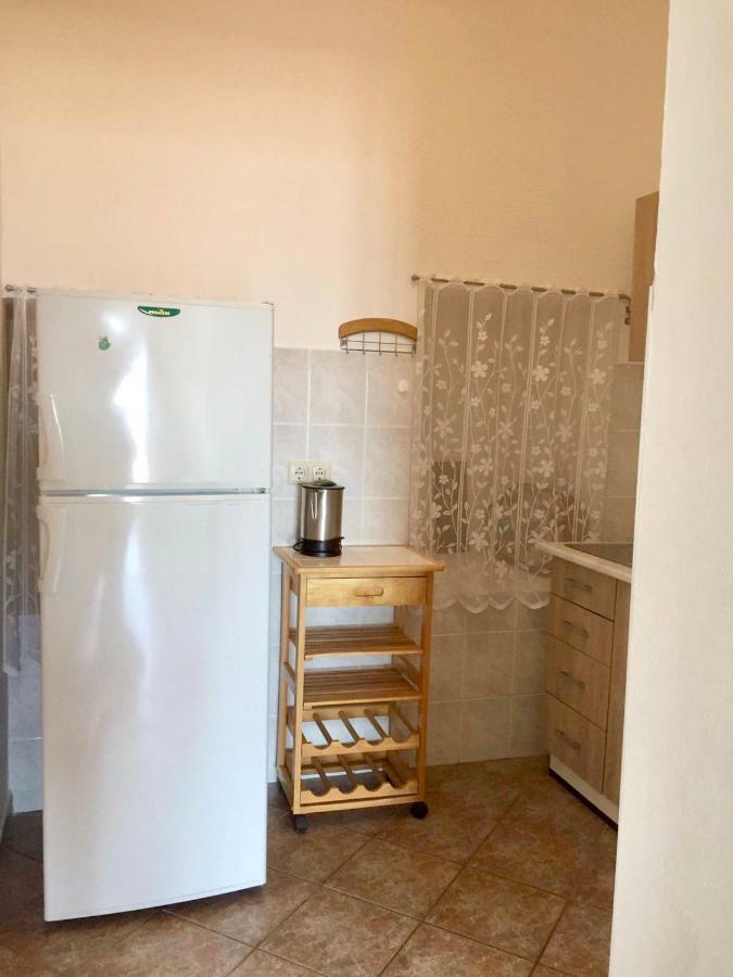 Apartment Anic Karlobag Buitenkant foto